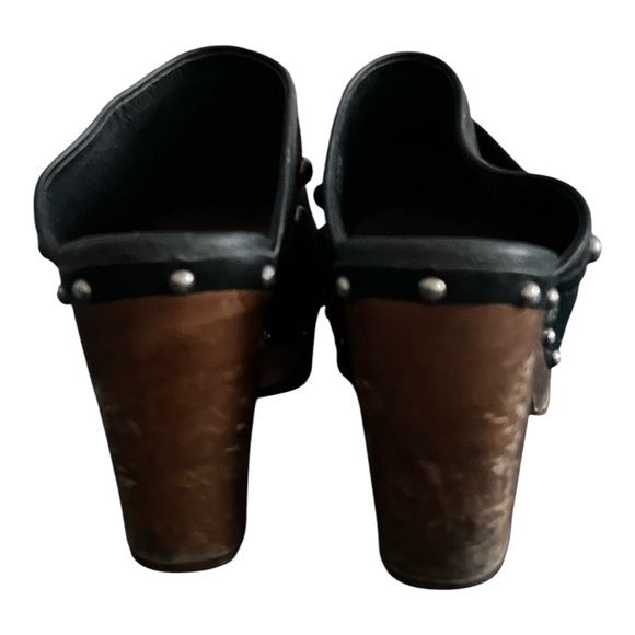 UGG Australia Jolene Heeled Clogs Black Leather Wood Shear Silver Studs Size 10 - Picture 3 of 6